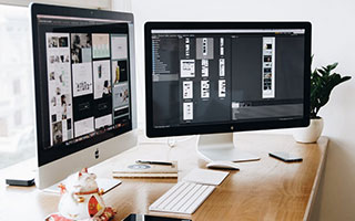 这球可惜！C罗精彩凌空弹射，但皮球击中横梁